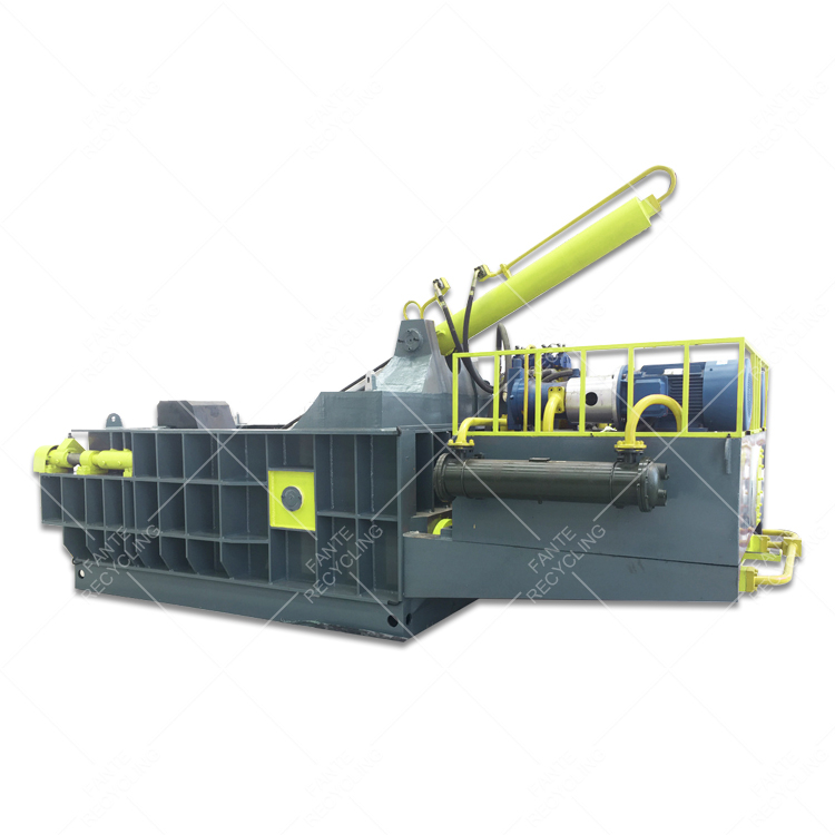 Metal baler